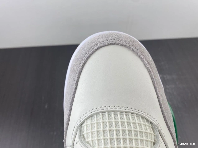 Green SB Nike Air Jordan Pine 4 x DR5415-103 0817